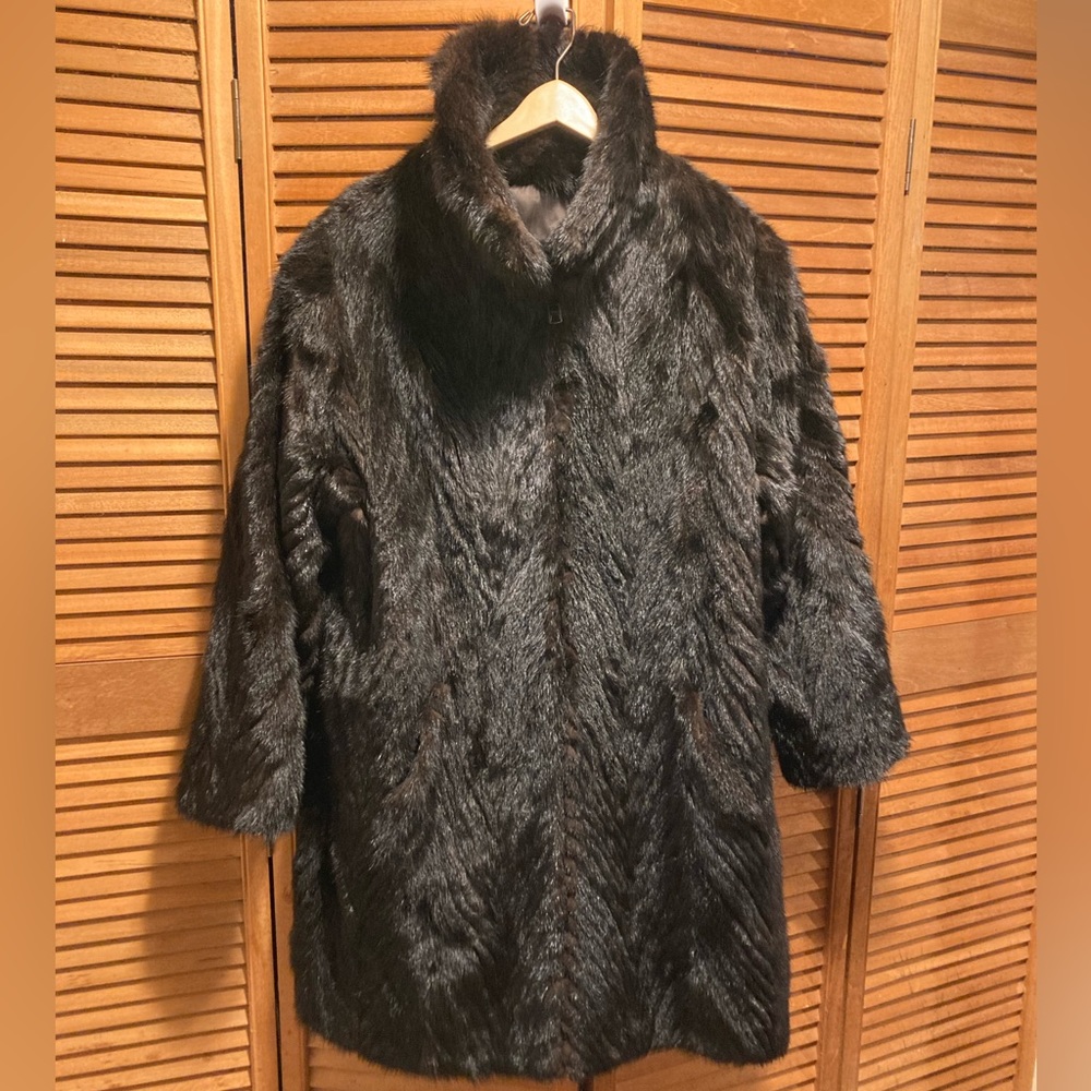 Vintage Scandinavian Fur Co. Genuine Mink Fur Coat with Zippered Front - Picture 2 of 16